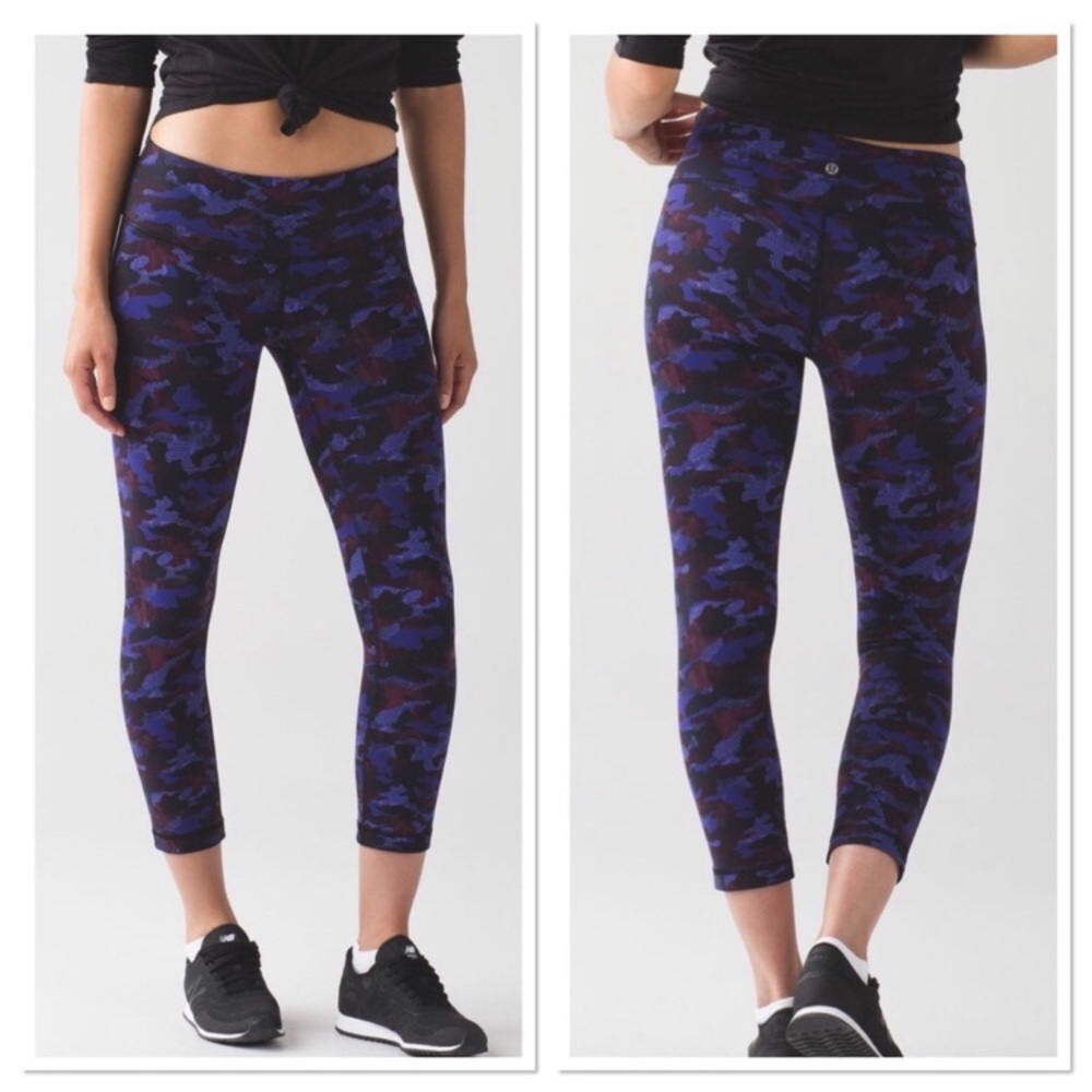 Lululemon Hounds Camo Wunder Under Crop 4 leggings
